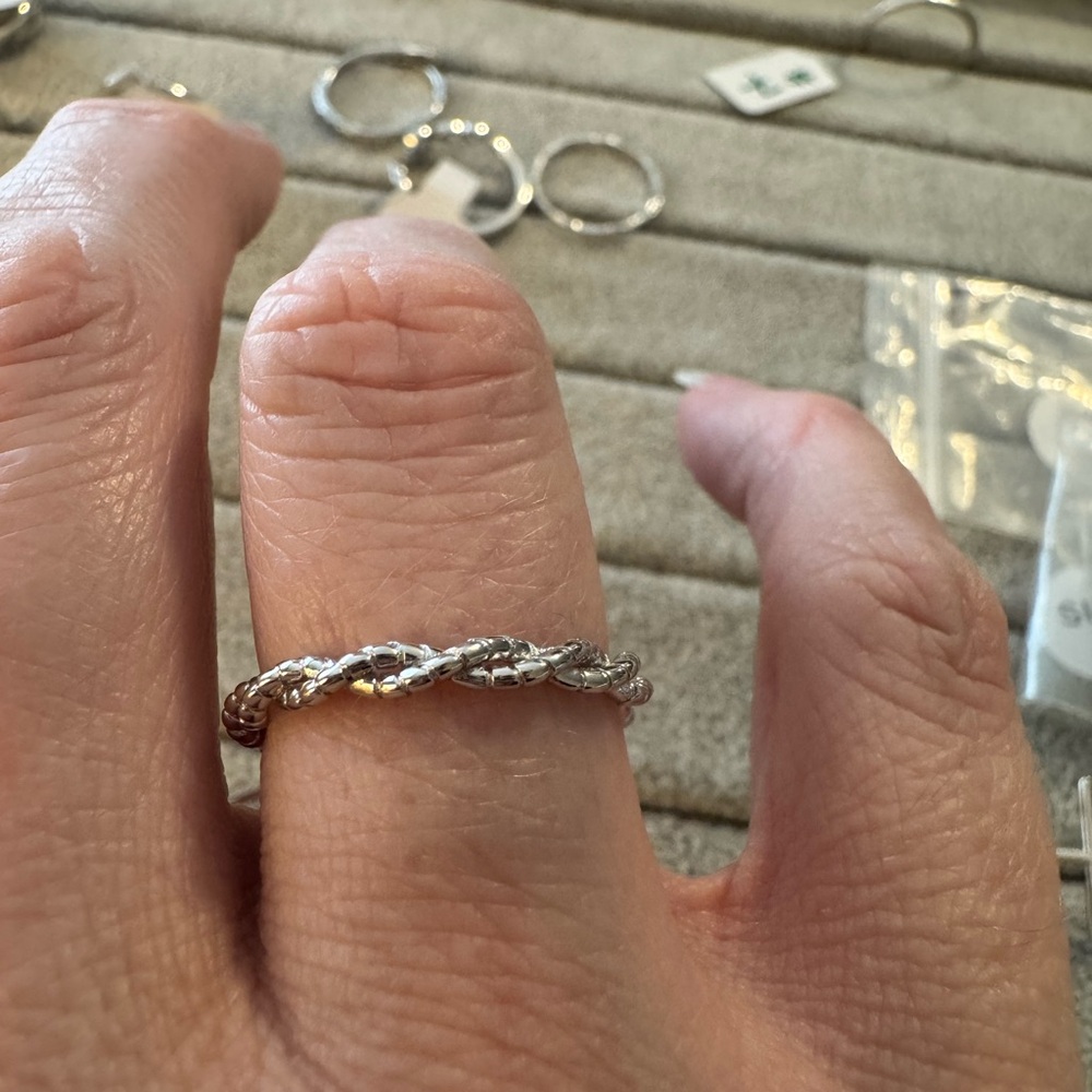 Delicate Silver Twisted Band Ring